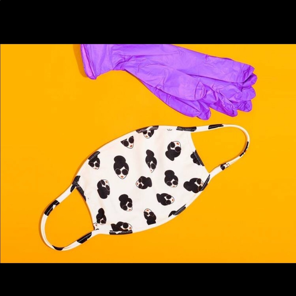 NWT Alice and Olivia PROTECTIVE FACE MASK